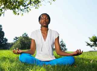 woman gaining the health benefits of yoga for depression