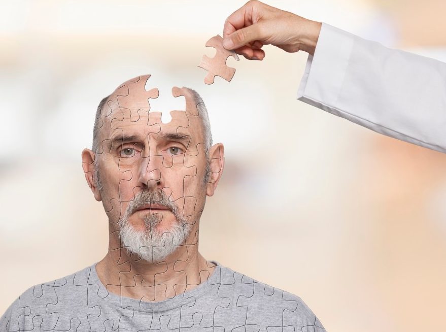0042-11-30T00:00:00.000Z 16 Jun 2014 --- Doctor putting human puzzle together --- Image by © John Lund/Blend Images/Corbis