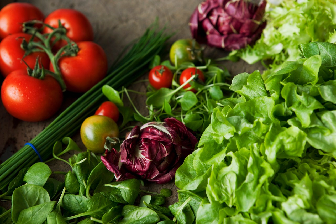 Fresh lettuces and tomatoes --- Image by © John Smith/Corbis