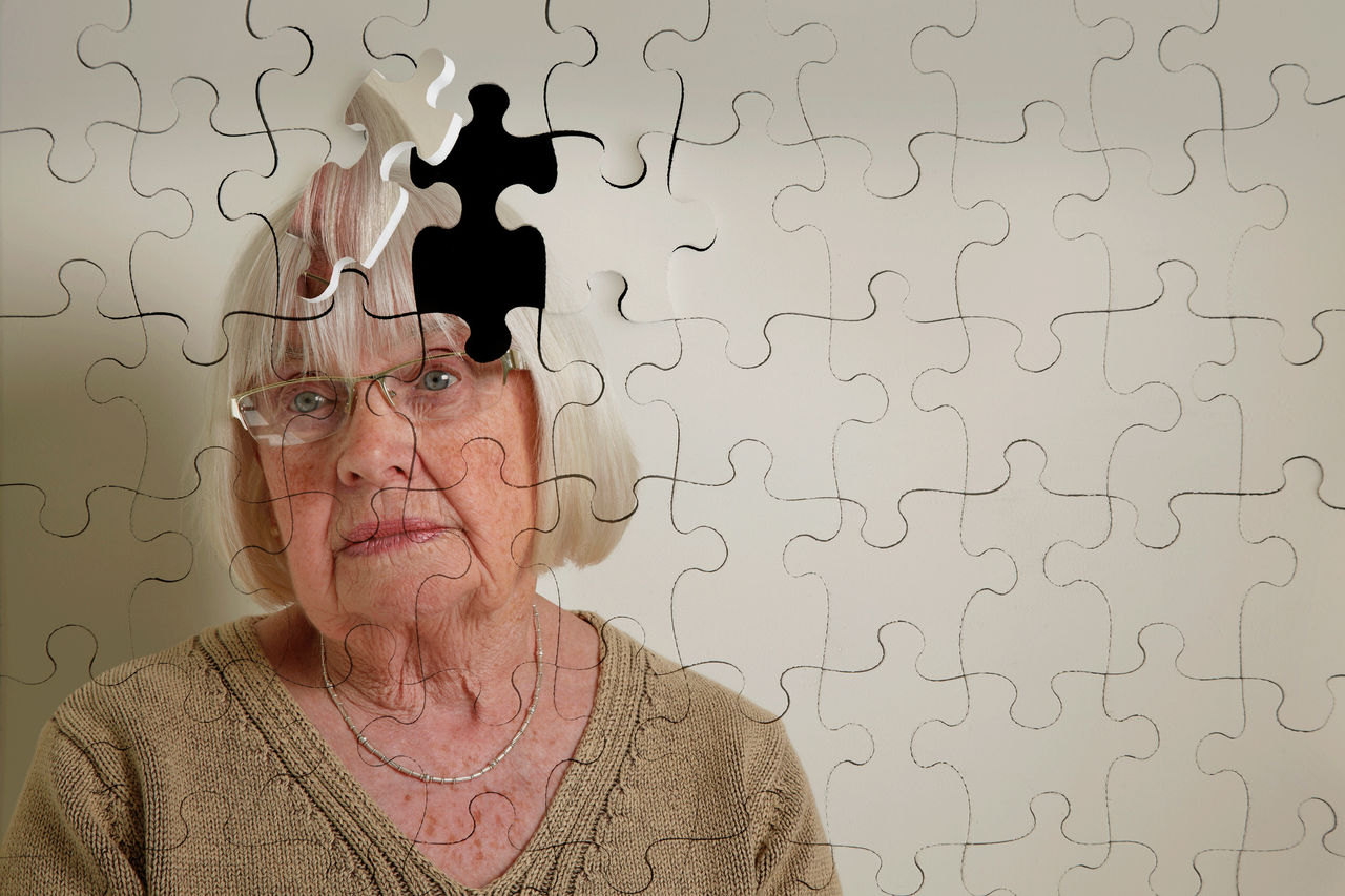 How Hormone Replacement Therapy Affects Dementia Risk