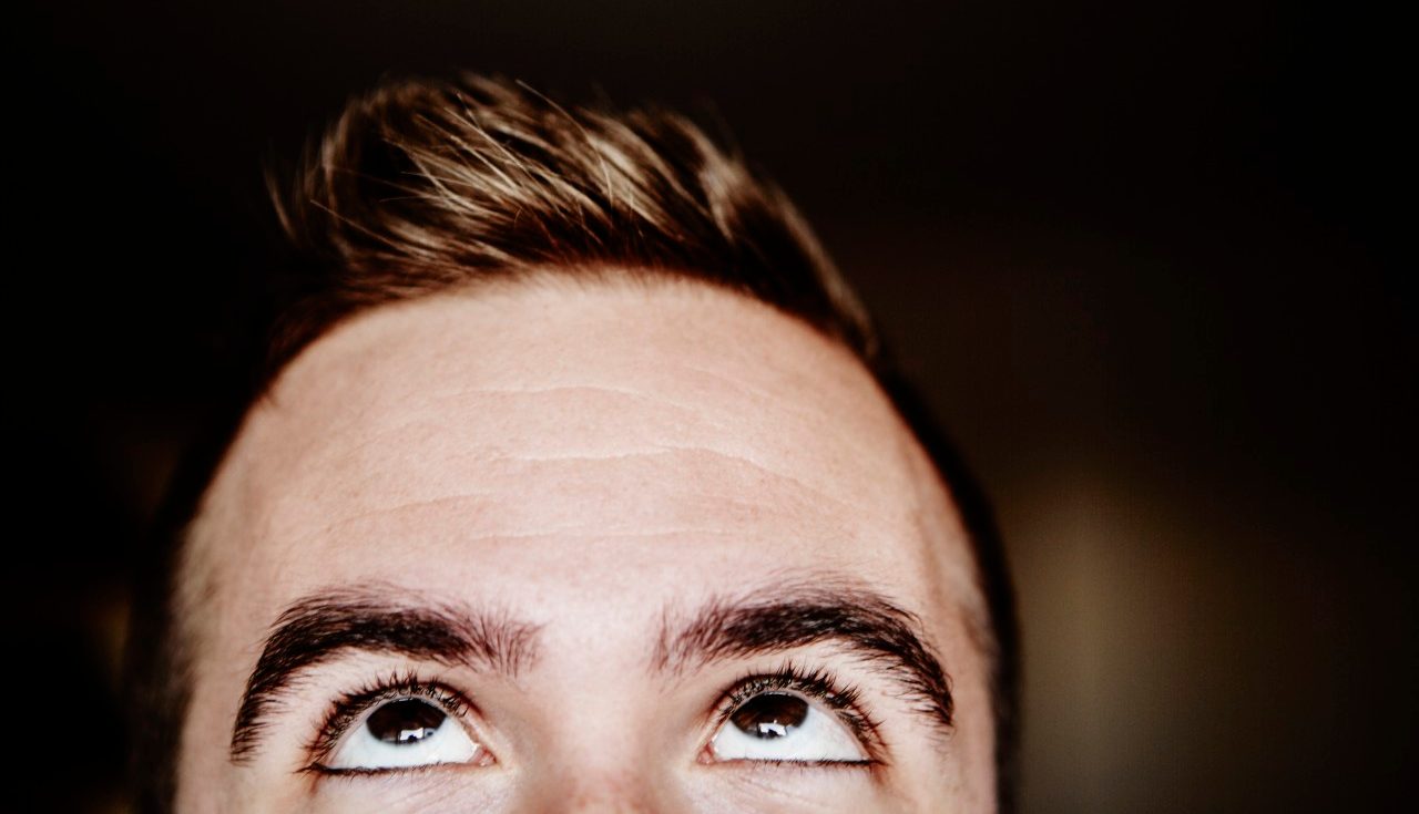 0042-11-30T00:00:00.000Z 26 Nov 2014 --- Young man, high section --- Image by © Johner Images/Johnér Images/Corbis