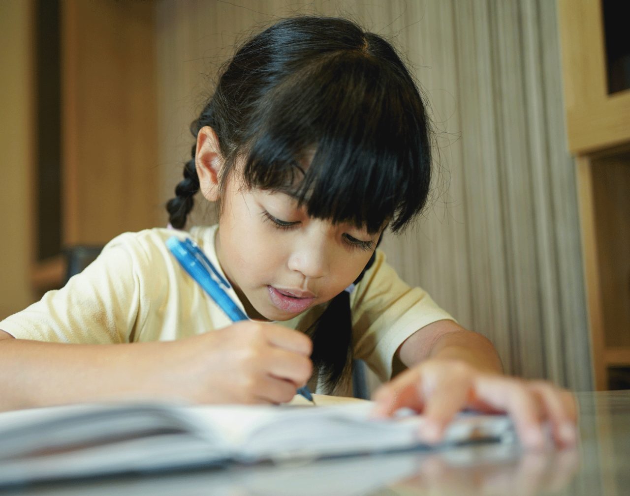Encourage Your Child to Take Notes by Hand