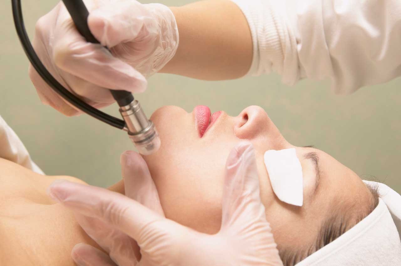 The Benefits and Risks of Laser Treatments