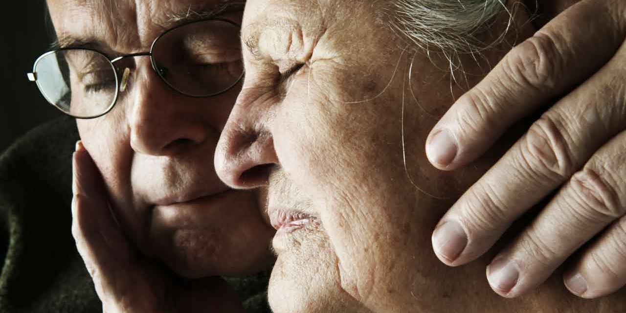 6 Tips for Caring for Someone with Dementia