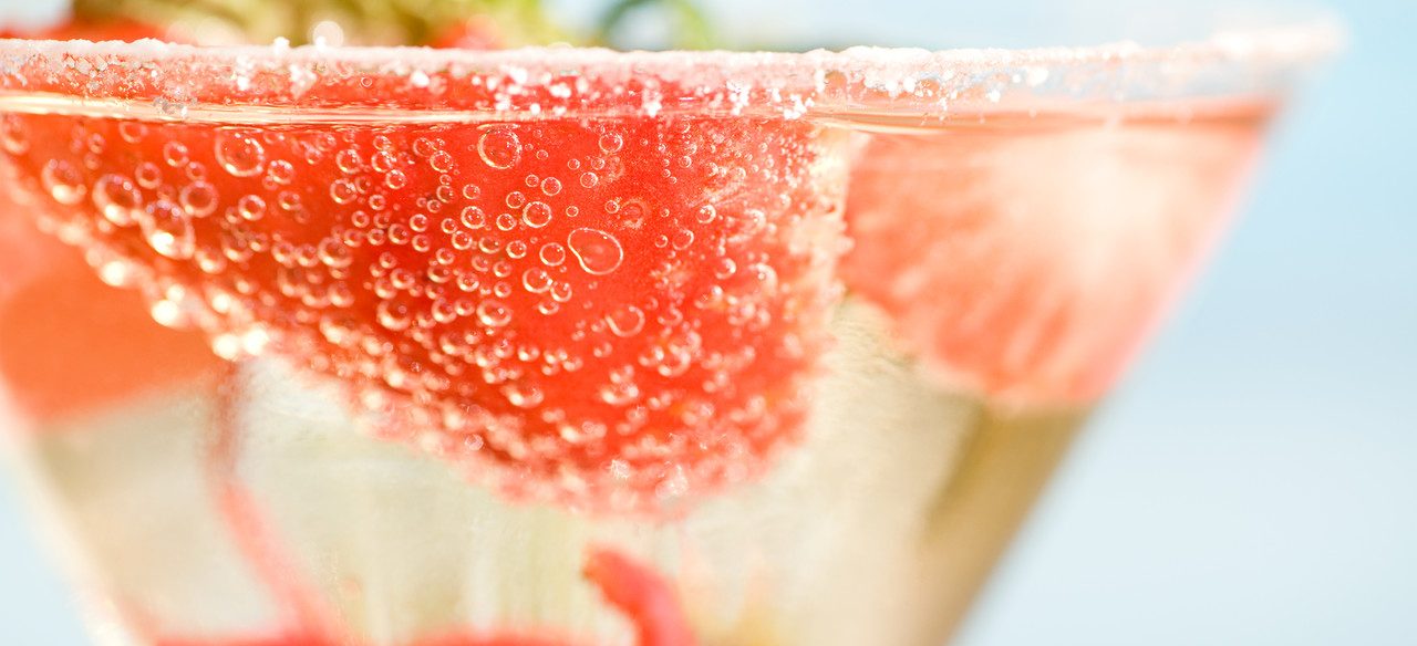 0042-11-30T00:00:00.000Z Strawberry champagne cocktail --- Image by © Image Source/Corbis