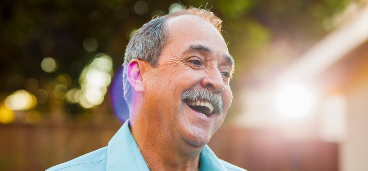 23 Oct 2014 --- Portrait of senior man with wide smile --- Image by © Kevin Kozicki/Corbis