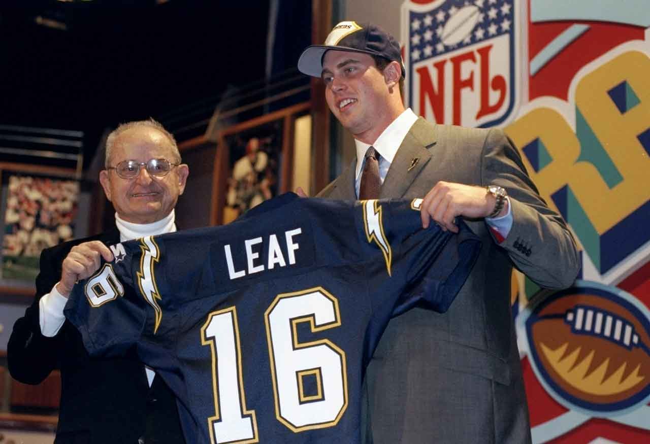 5801657P NFL DRAFT LEAF