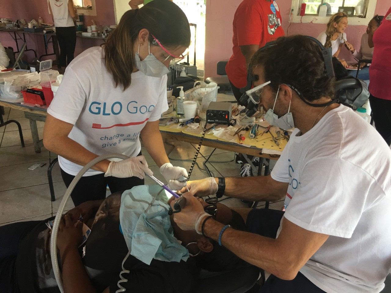#IGiveBeyond Jonathan Levine’s GLO Good Foundation and musician Lenny Kravitz’s Let Love Rule bring free oral health care and education to hundreds of people.