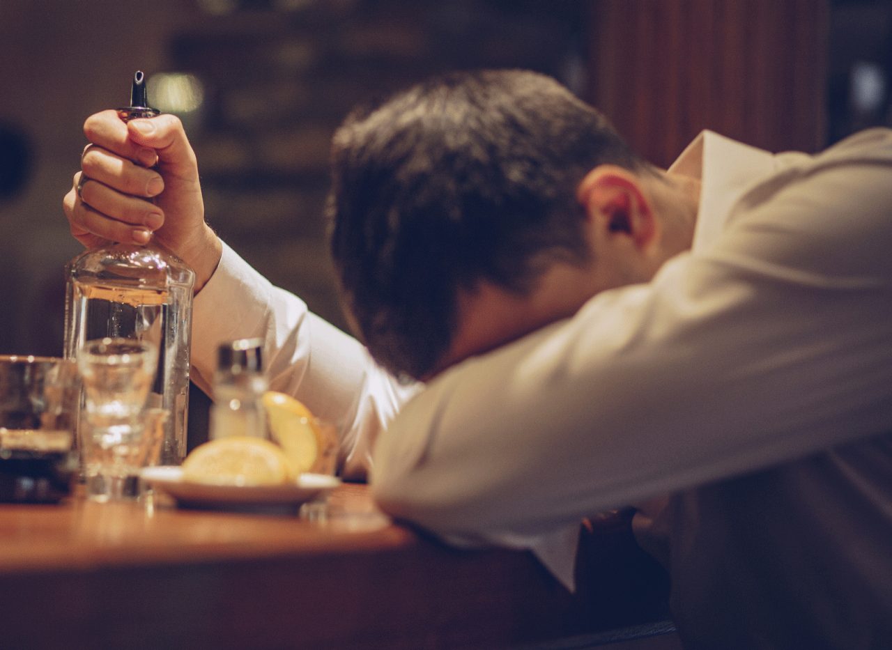 Treating Insomnia Could Help Cut Binge Drinking